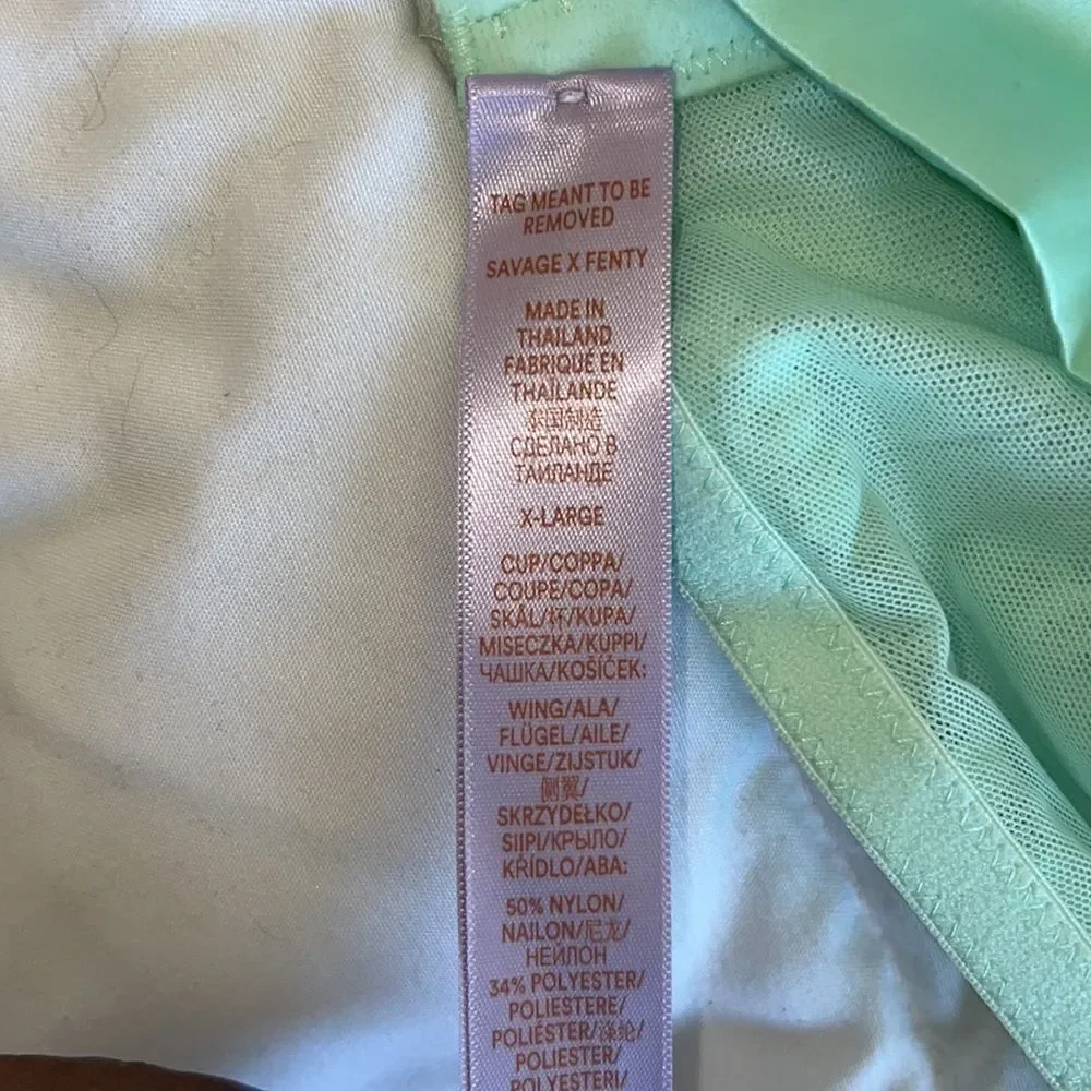 NWT SAVAGE X FENTY BRA